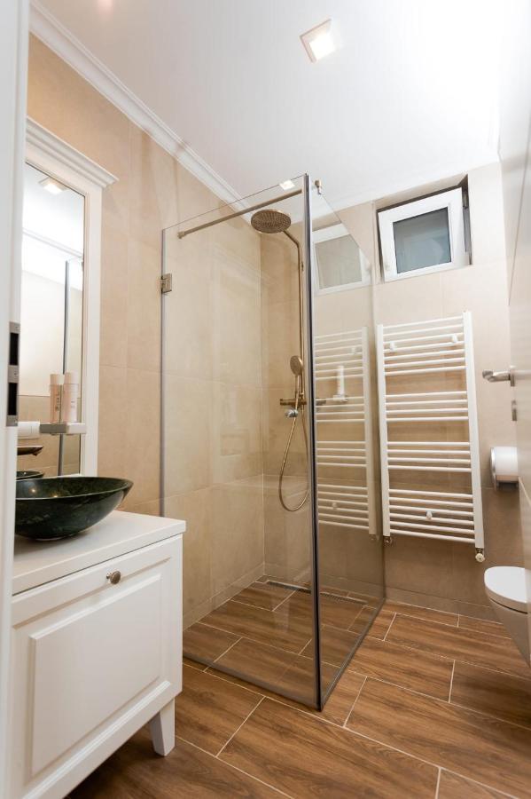 Apartament Carolyne Bistrita  Luaran gambar