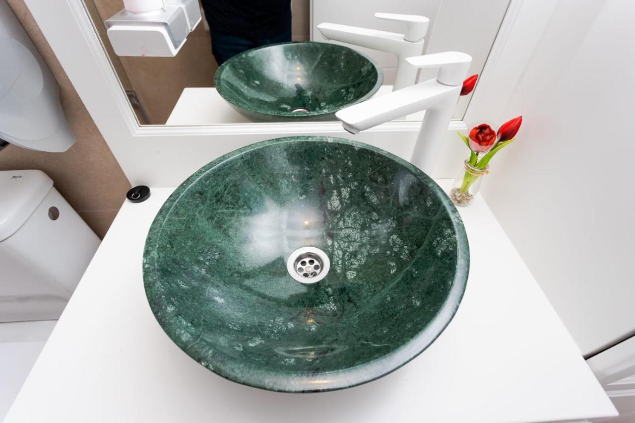Apartament Carolyne Bistrita  Luaran gambar